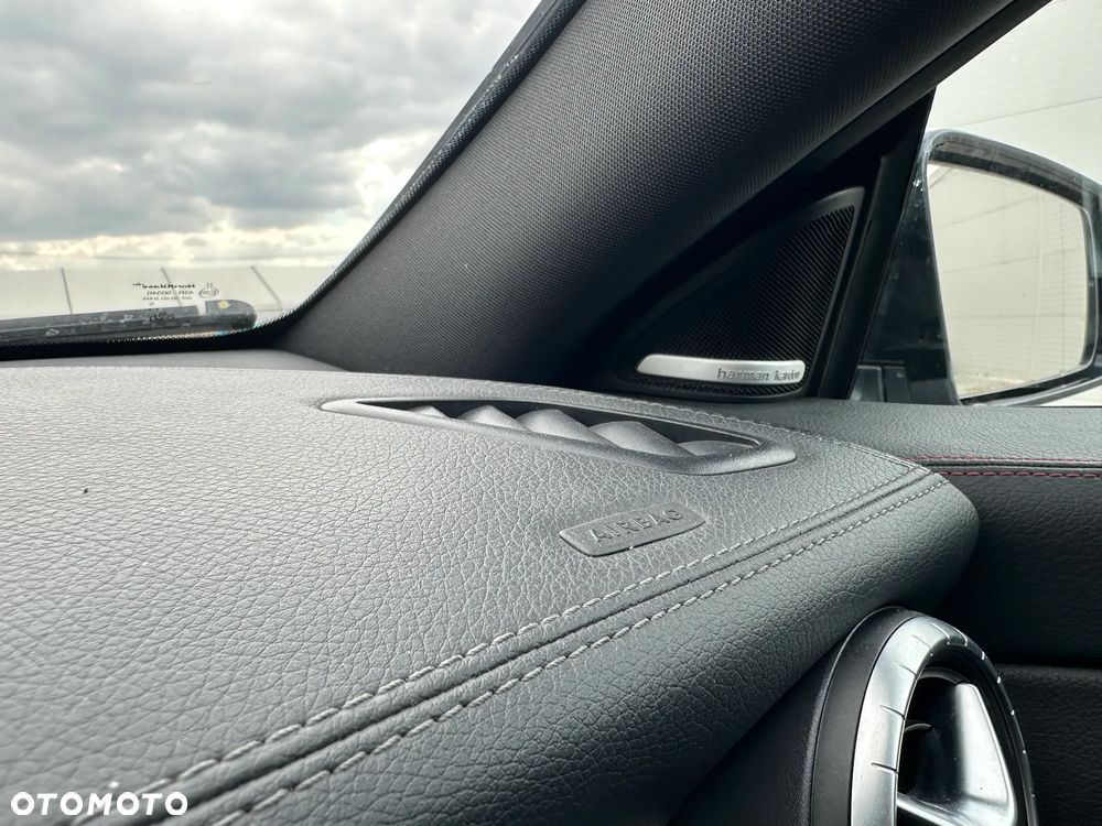 Mercedes-Benz CLA 200 7G-DCT Peak Edition - 20