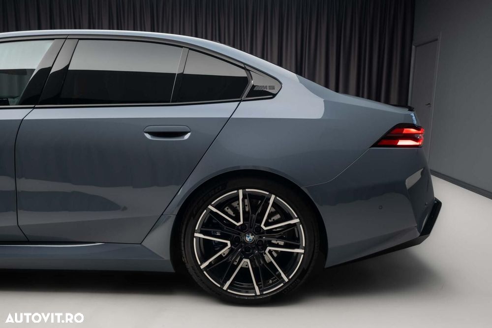 BMW M5 - 36