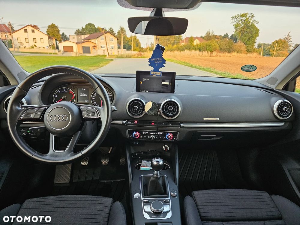 Audi A3 Sportback - 15