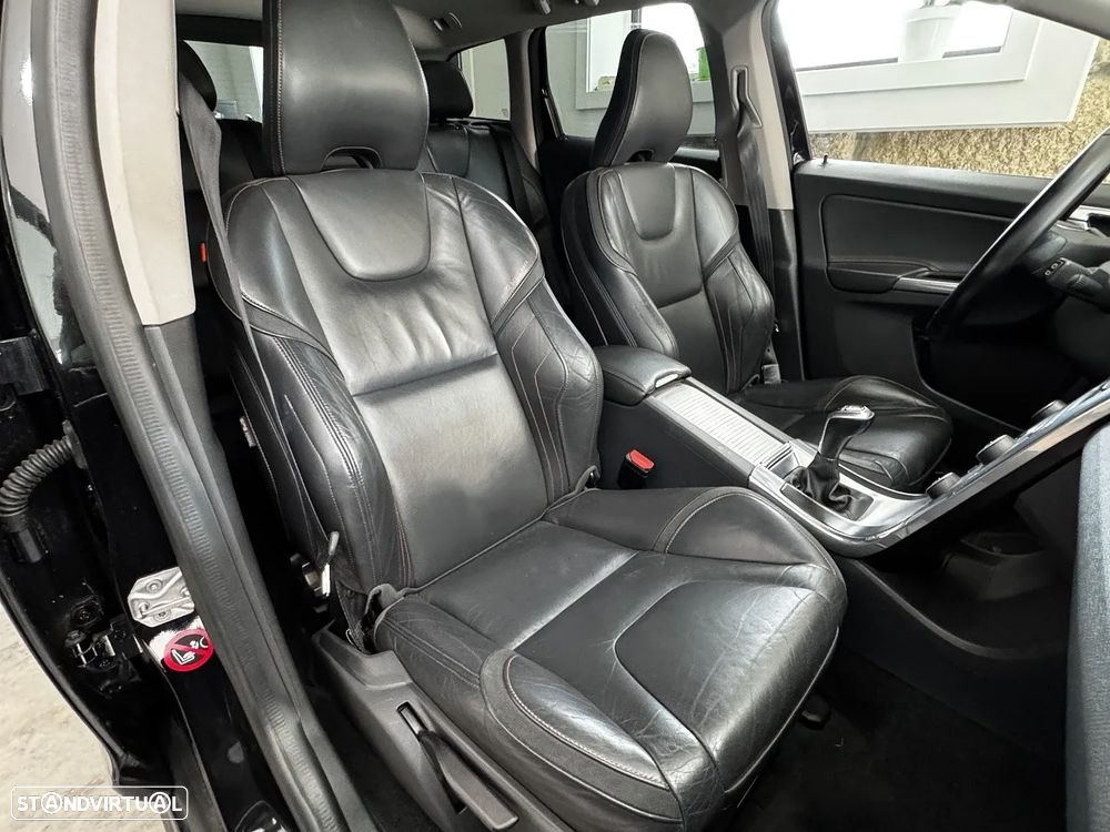 Volvo XC 60 2.0 D3 VOR - 11