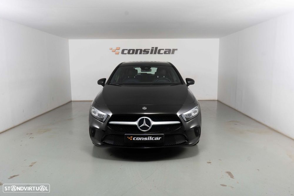 Mercedes-Benz A 250 e - 3
