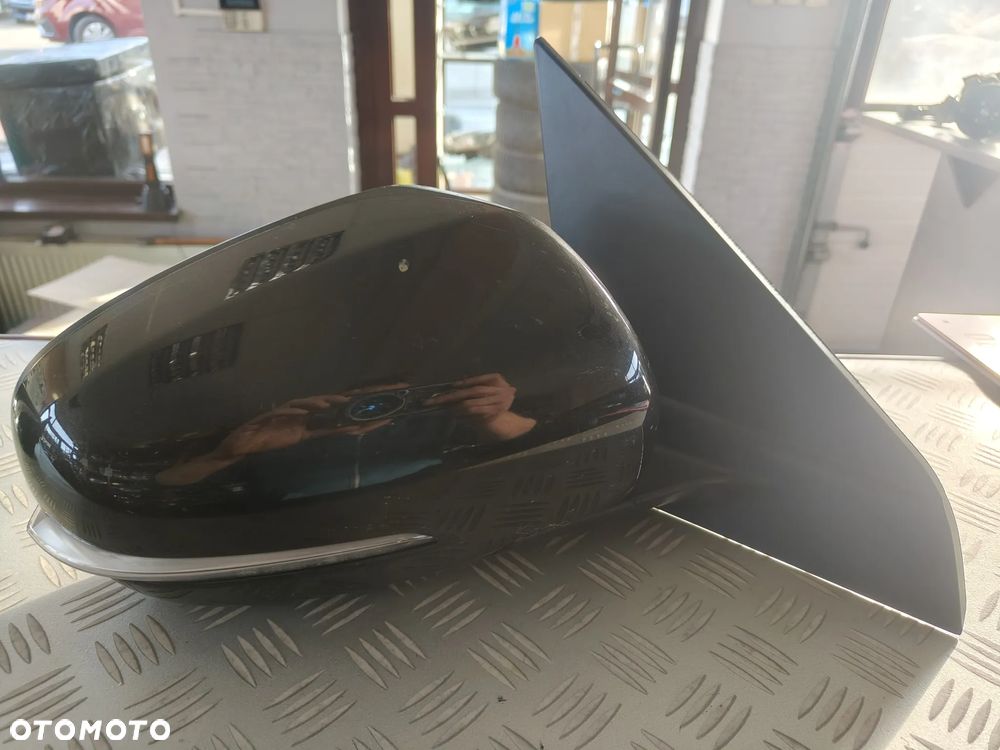 Suzuki Vitara lift 2019 Lewe prawe LUSTERKO 9pin EU - 6