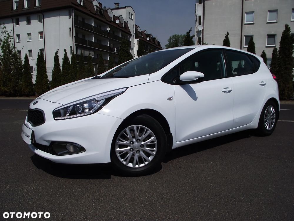 Kia Ceed 1.4 S - 2