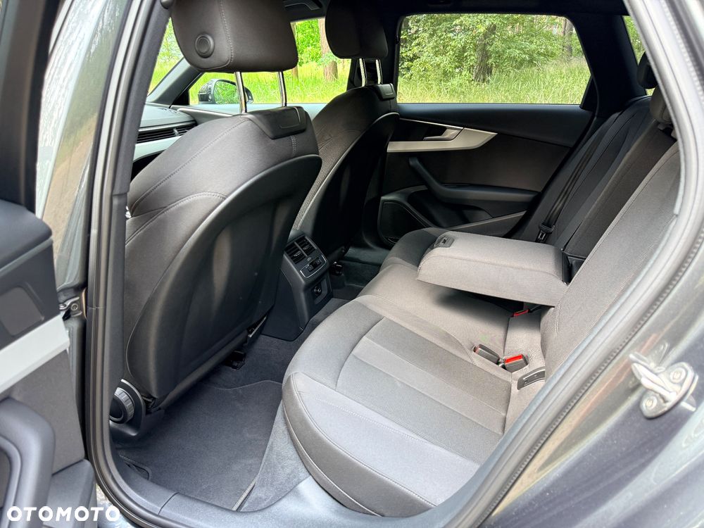 Audi A4 Avant 40 TDI mHEV S Line S tronic - 18