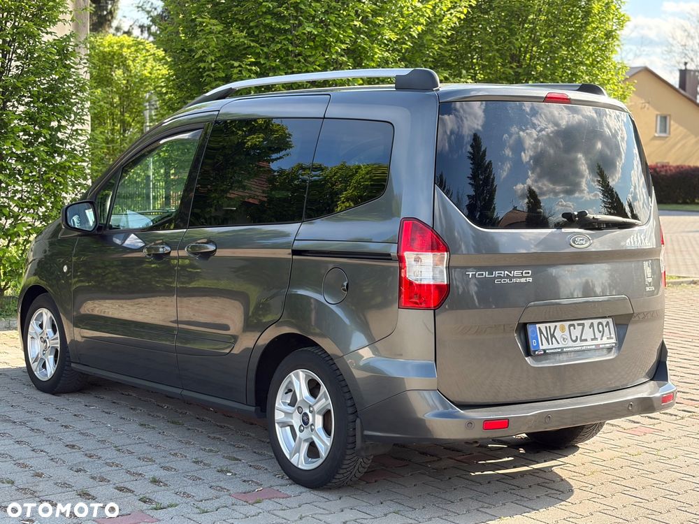 Ford Tourneo Courier 1.5 TDCi Ambiente - 7