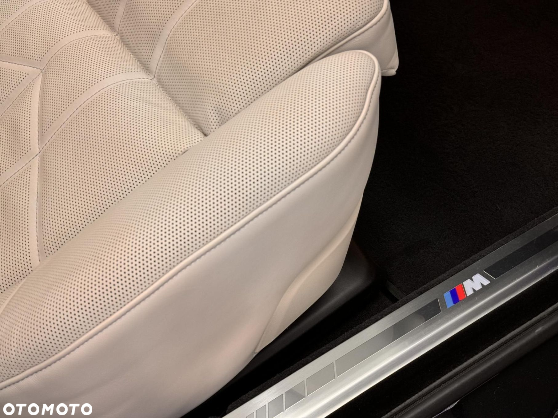 BMW Seria 7 - 22