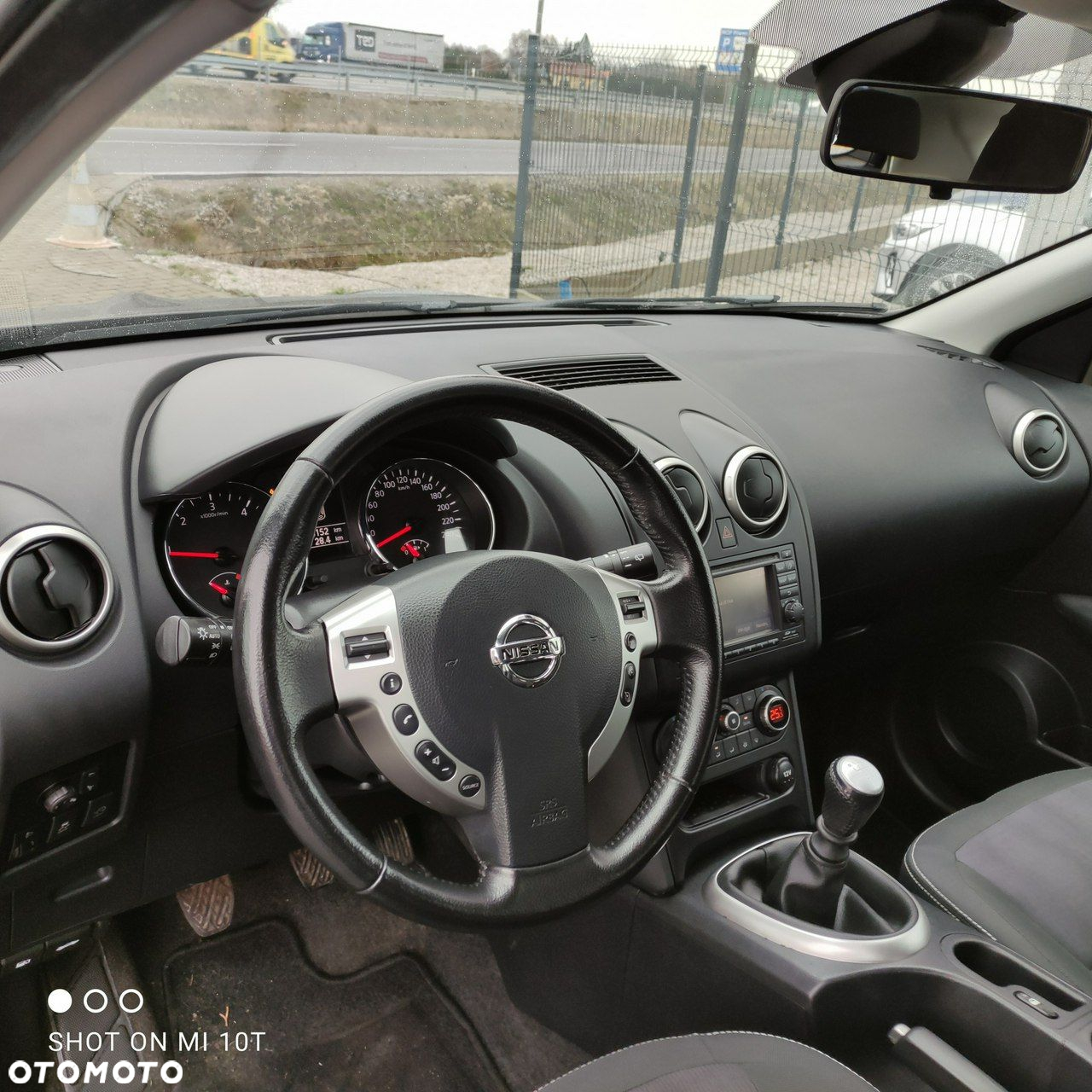 Nissan Qashqai - 17