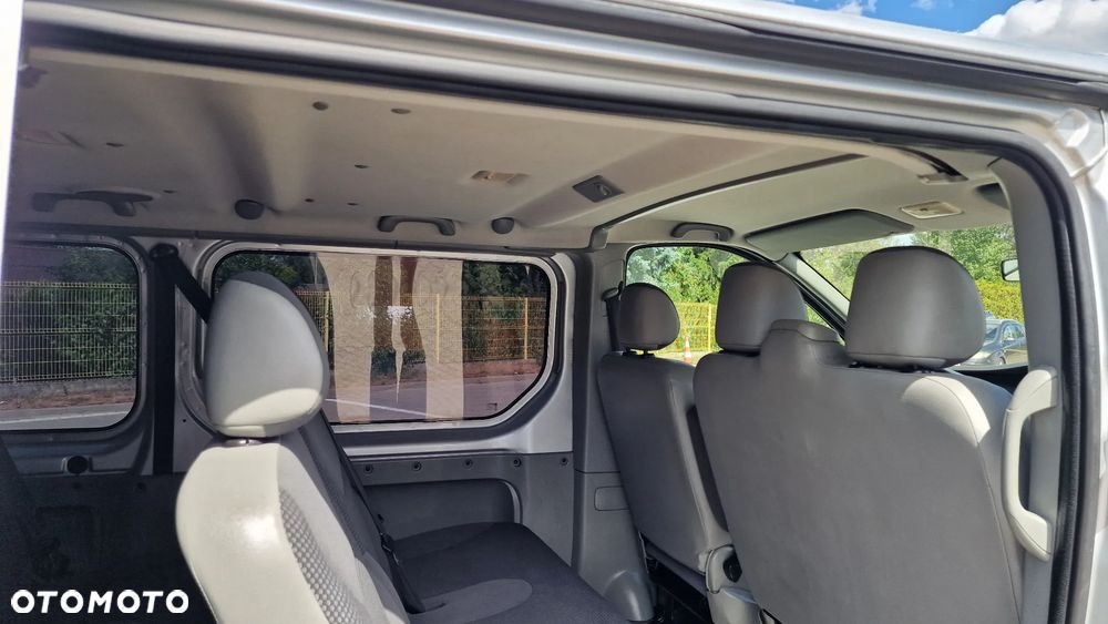 Opel Vivaro L2H1 2.9t - 8