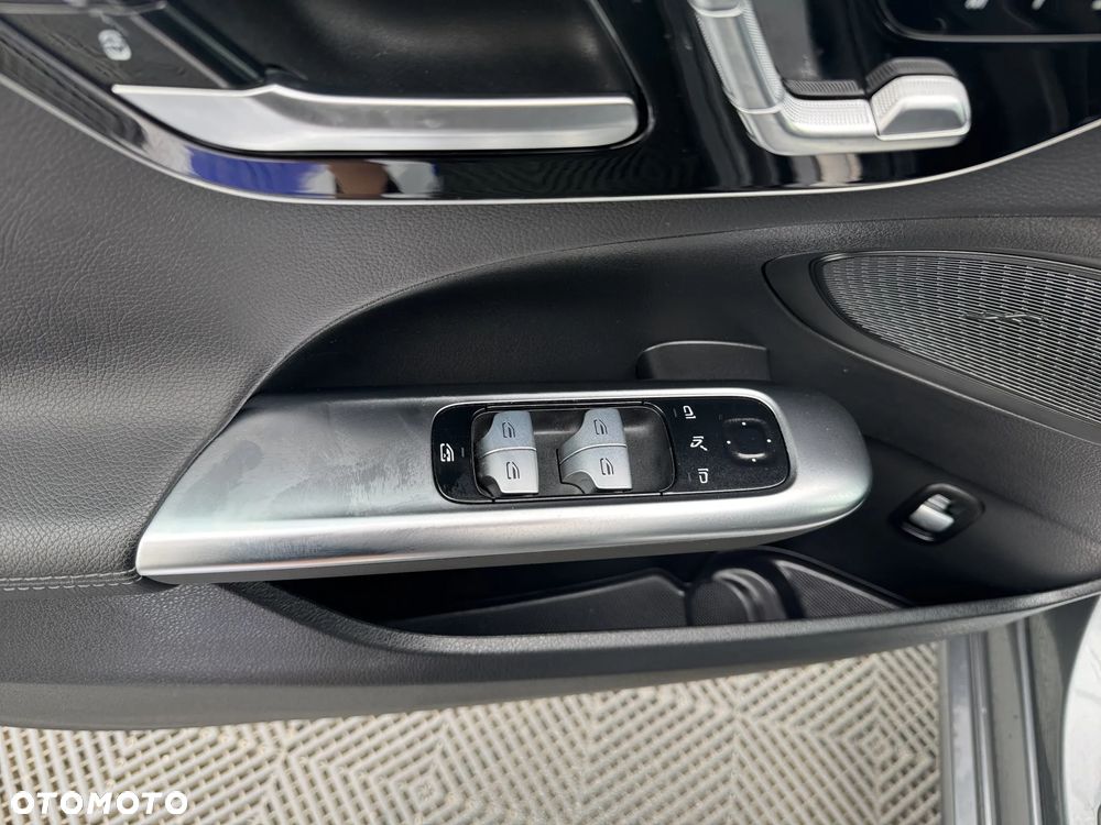 Mercedes-Benz Klasa C 220 d mHEV 4-Matic Avantgarde - 11