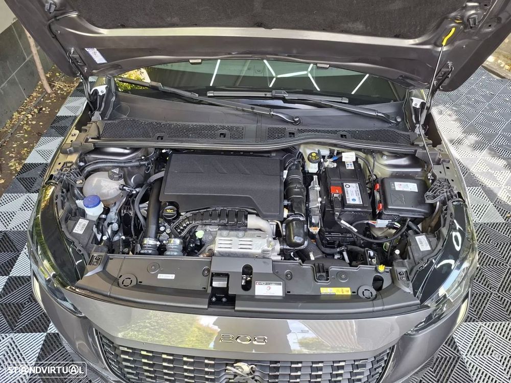 Peugeot 208 1.2 PureTech Allure Pack EAT8 - 9