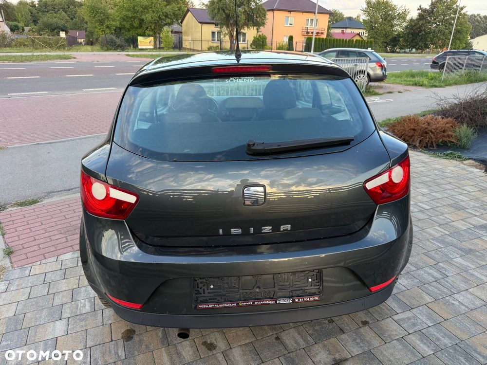 Seat Ibiza SC 1.6 16V Sport - 3
