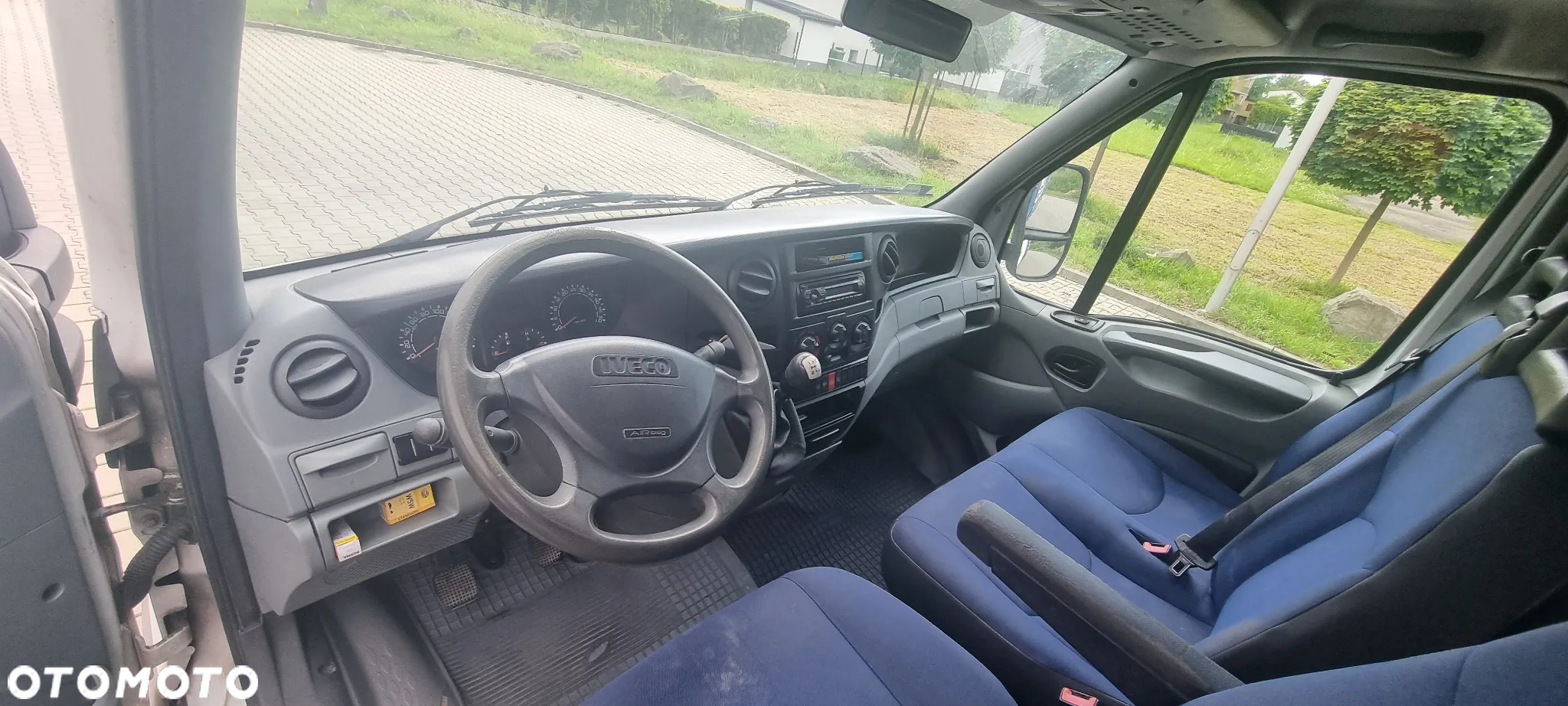 Iveco DAILY 35S14 - 12