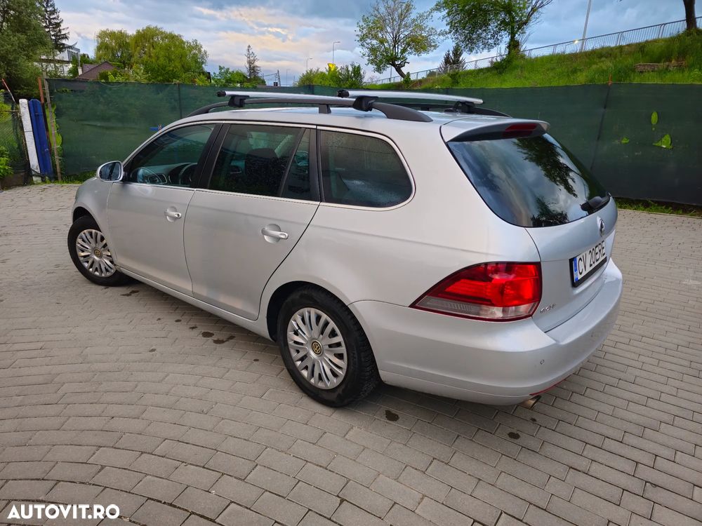 Volkswagen Golf 1.6 TDI DPF Trendline - 5