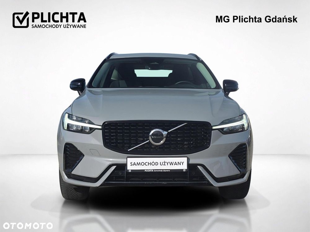 Volvo XC 60 B4 D Plus Dark - 9