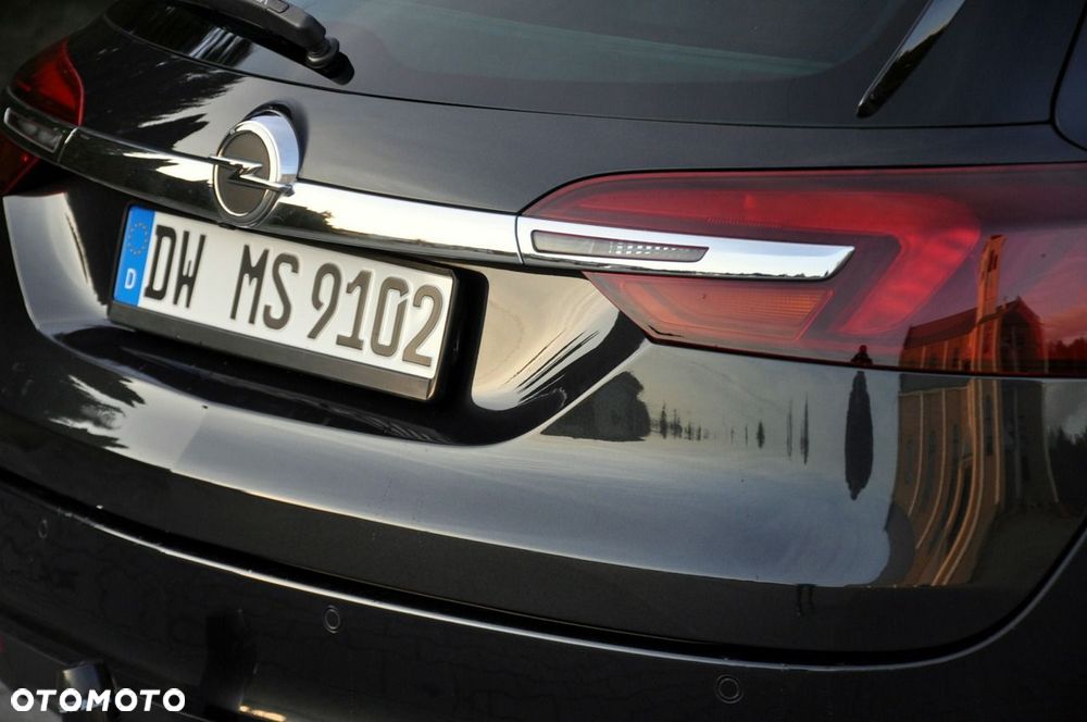 Opel Insignia - 16