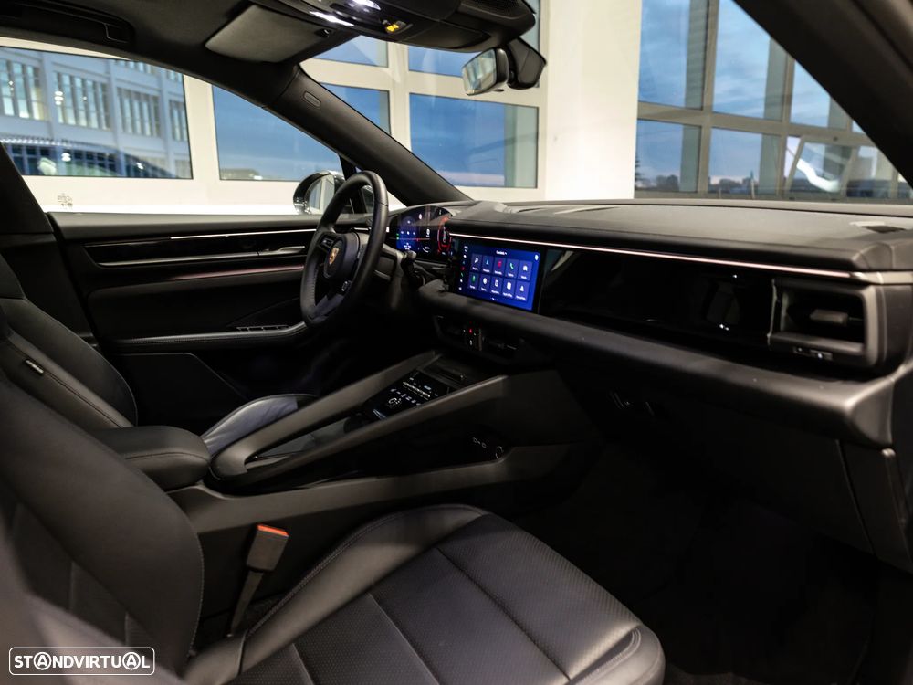 Porsche Macan Standard - 26