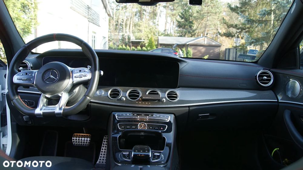 Mercedes-Benz Klasa E - 11