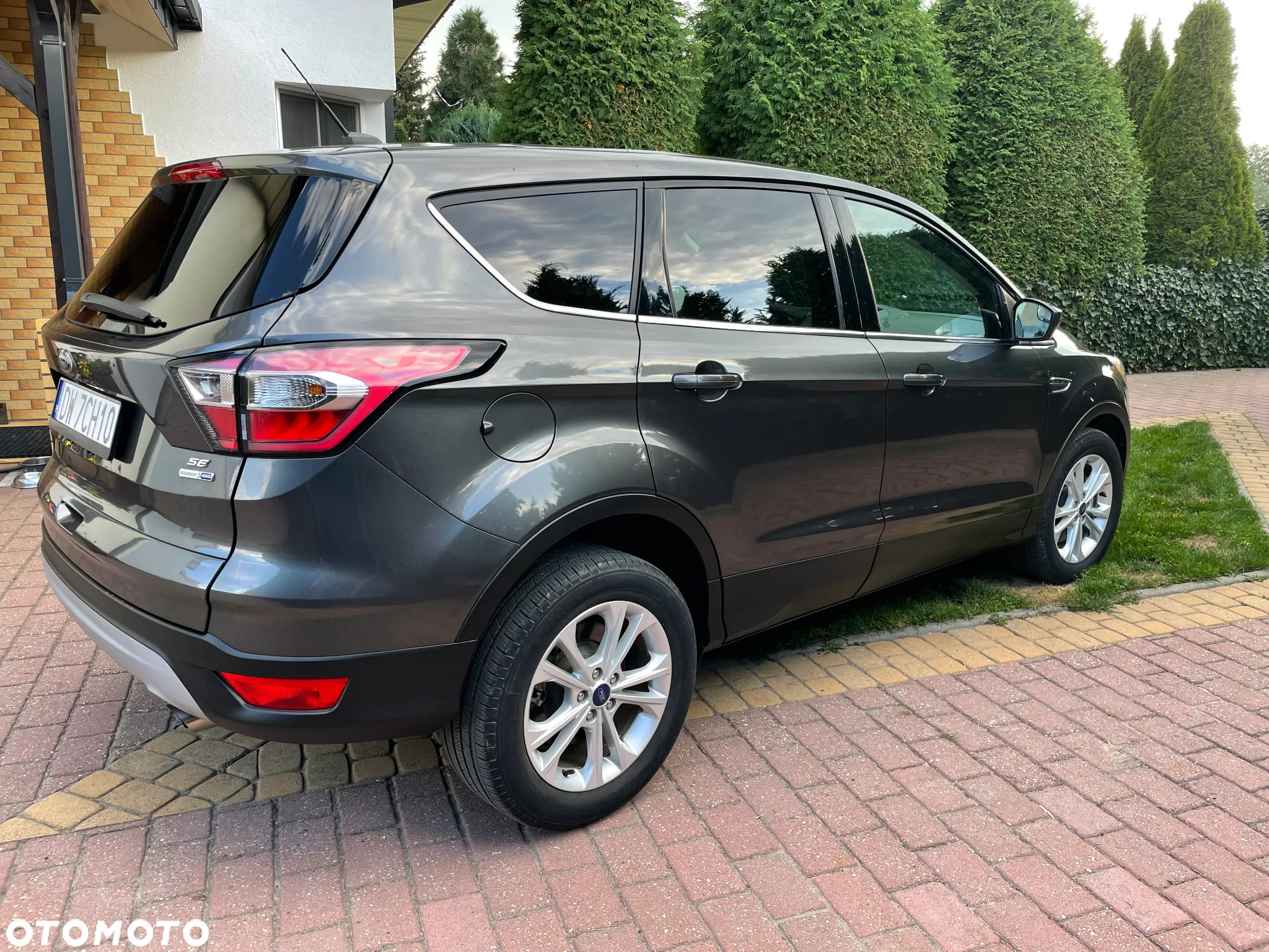 Ford Escape ver-1-5-ecoboost-awd-se - 4
