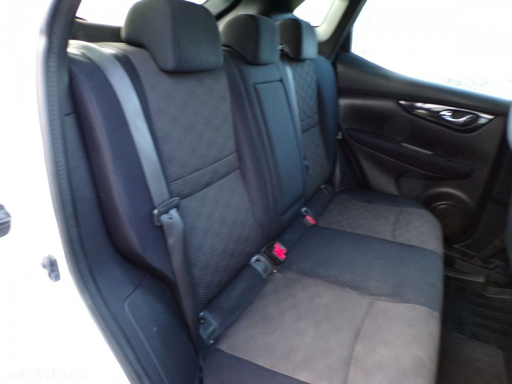 Nissan Qashqai - 34