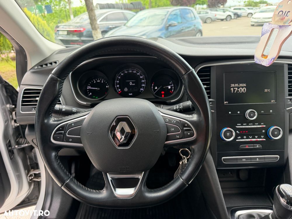 Renault Megane 1.5 dCI Privilege - 8
