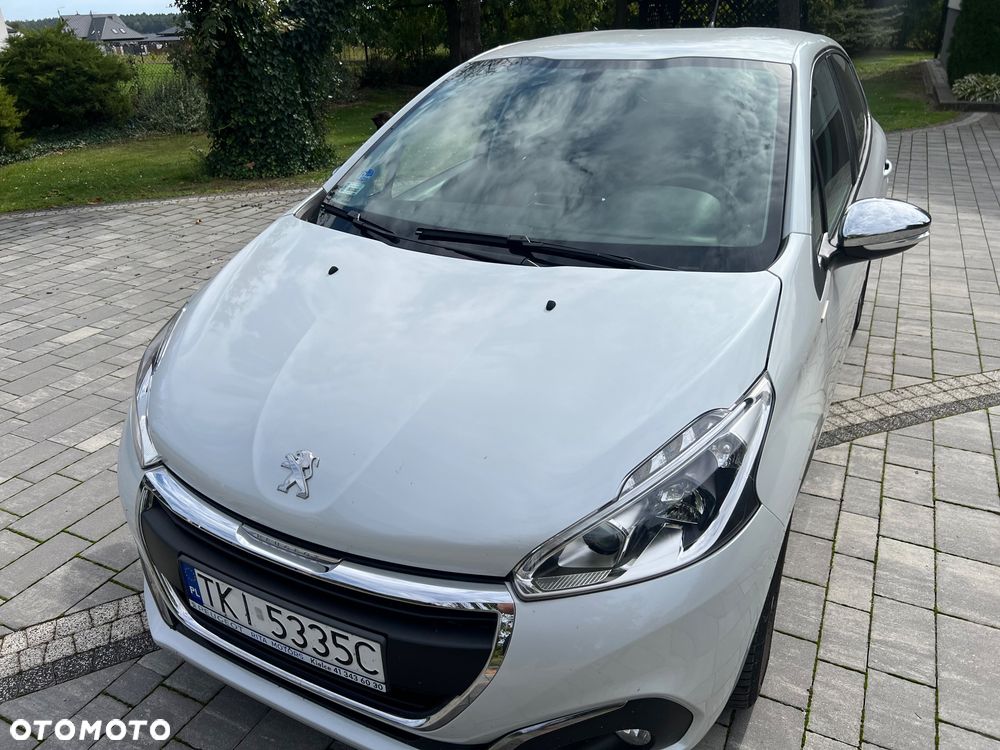 Peugeot 208 1.2 PureTech Style - 1