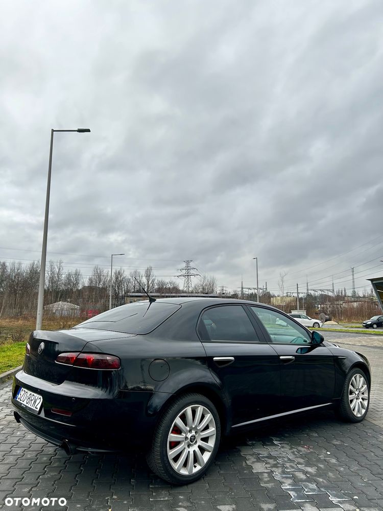 Alfa Romeo 159 - 5