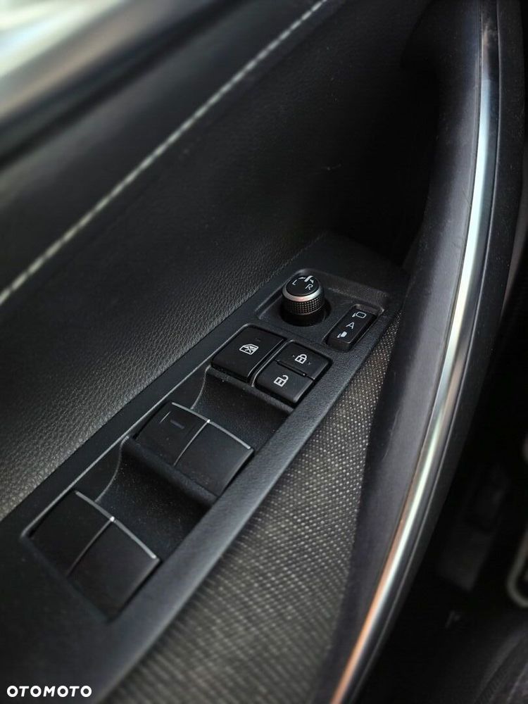 Toyota Corolla 1.8 Hybrid Comfort - 19
