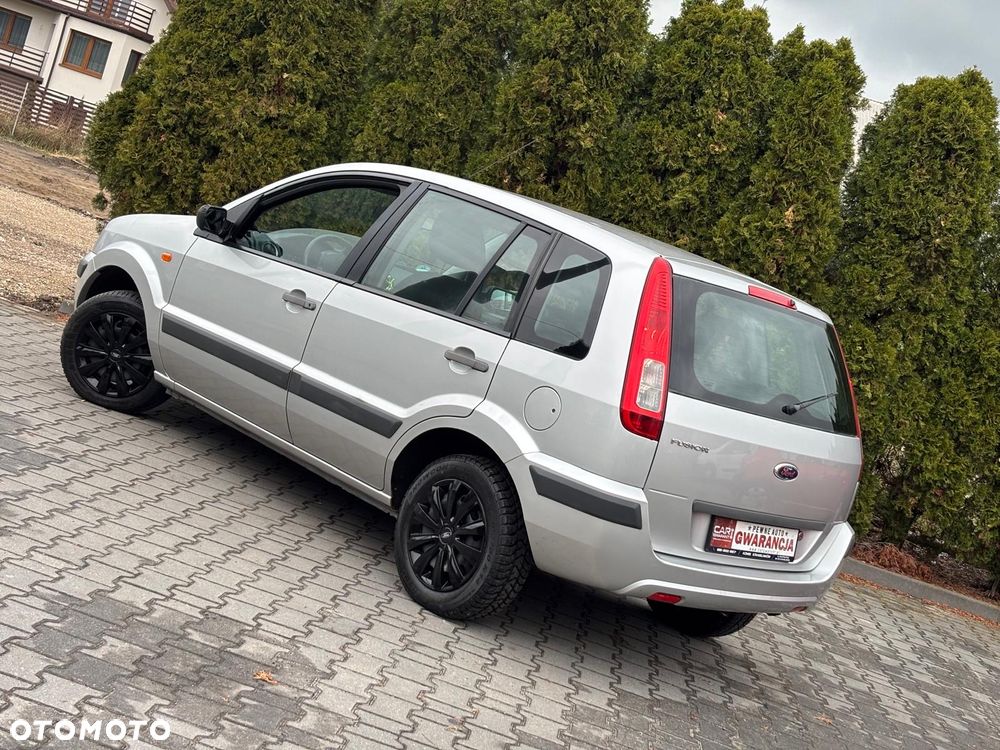 Ford Fusion - 3