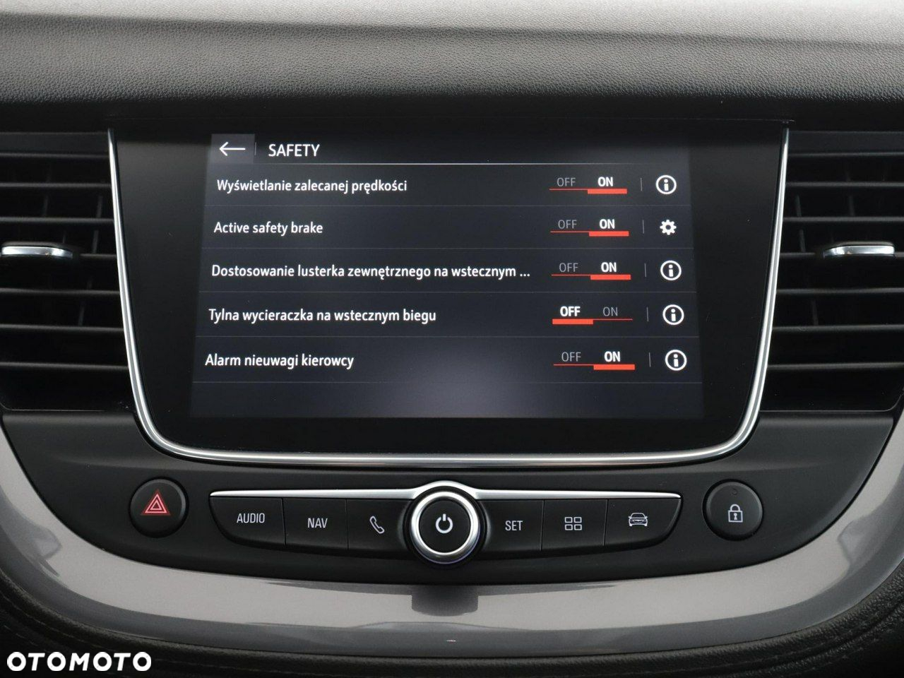 Opel Grandland X 1.5 D Start/Stop Automatik Business INNOVATION - 23