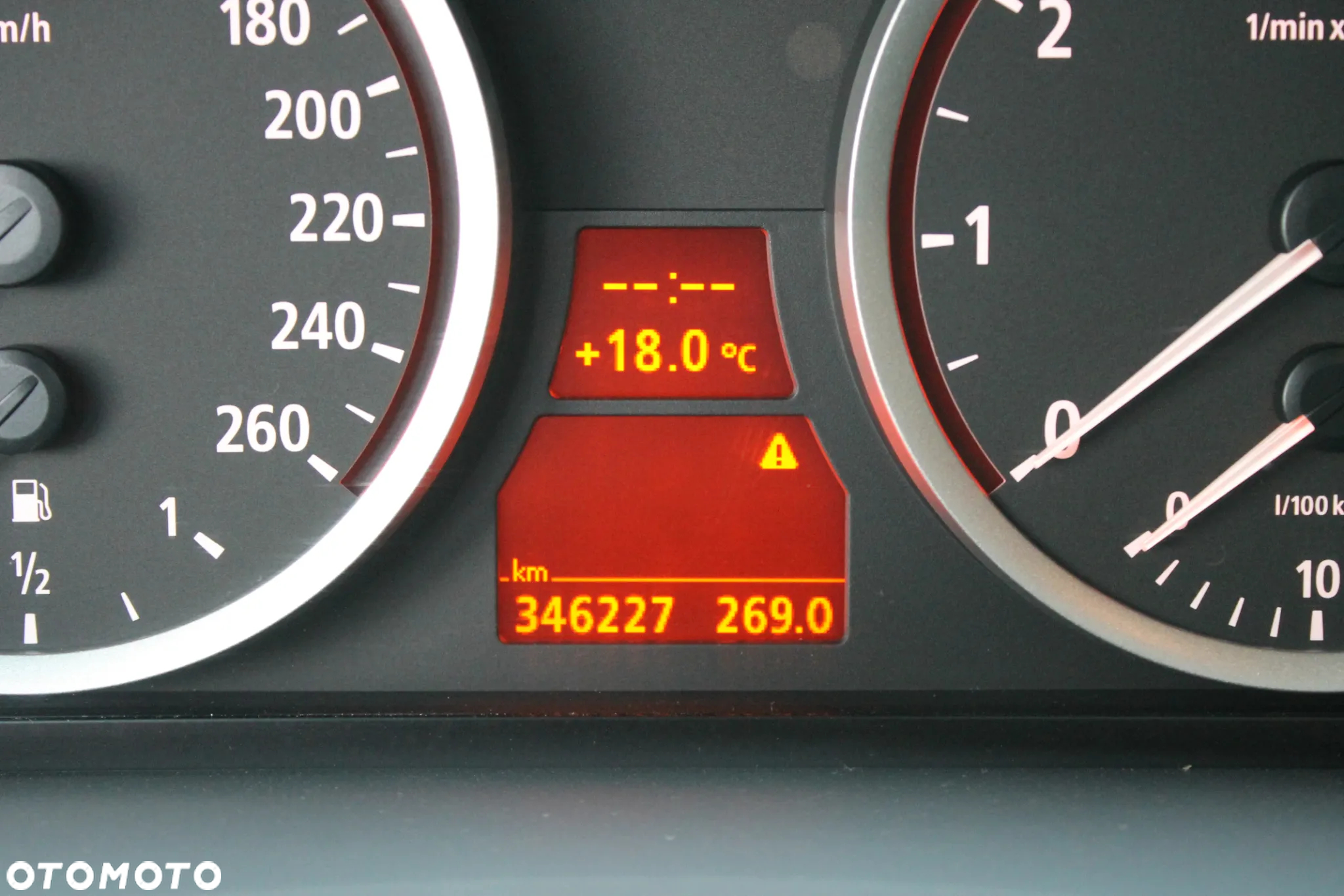 BMW Seria 5 523i - 15