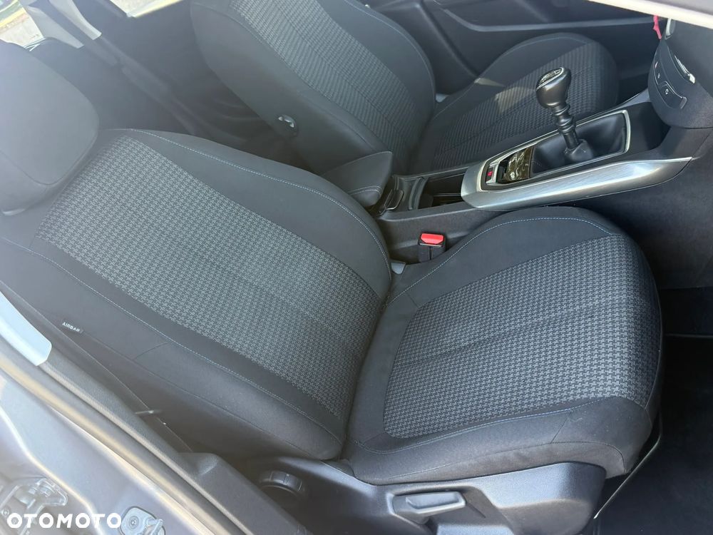 Peugeot 308 1.2 PureTech Active Pack S&S - 34