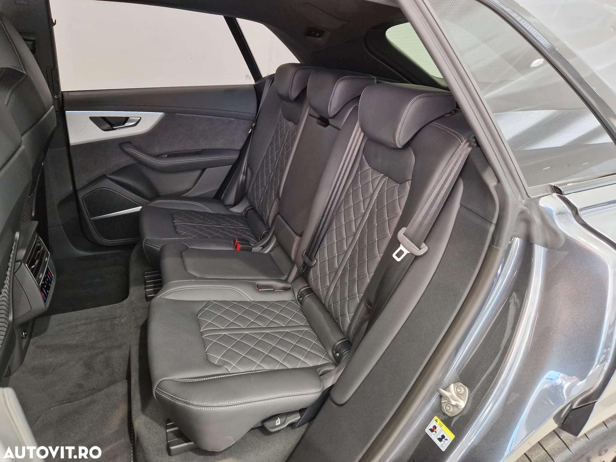Audi Q8 3.0 50 TDI quattro Tiptronic MHEV - 14