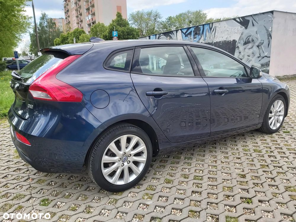 Volvo V40 D2 You - 4