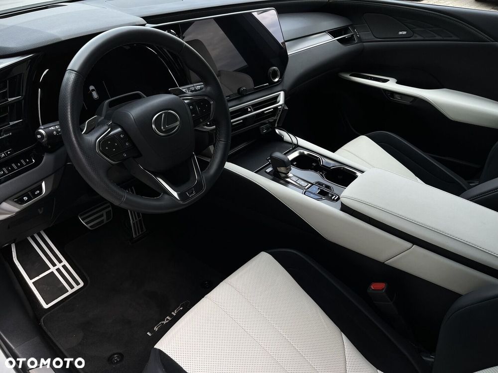 Lexus RX - 13