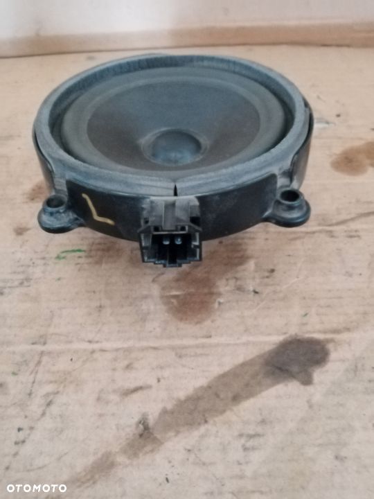 Głośnik drzwi przód przedni Mercedes Vito 639 A6398270160 - 2