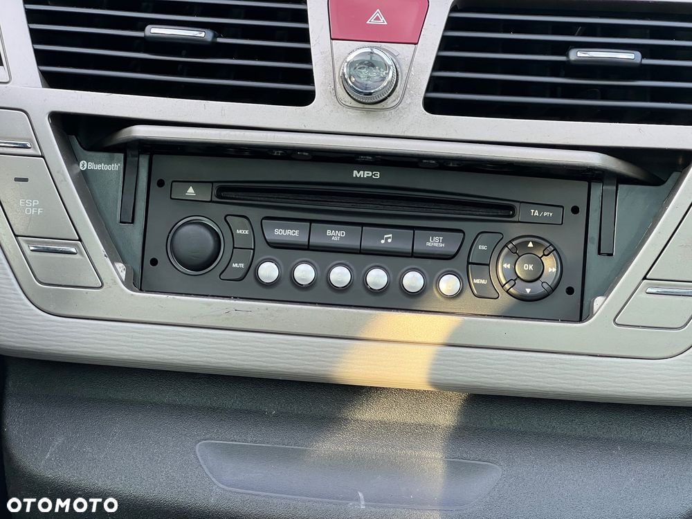 Citroën C4 Picasso 2.0i Exclusive MCP - 25