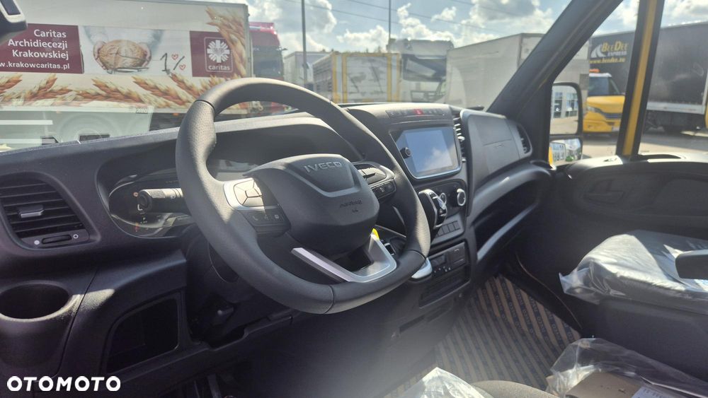 Iveco Laweta , bogate wyposażenie - 13