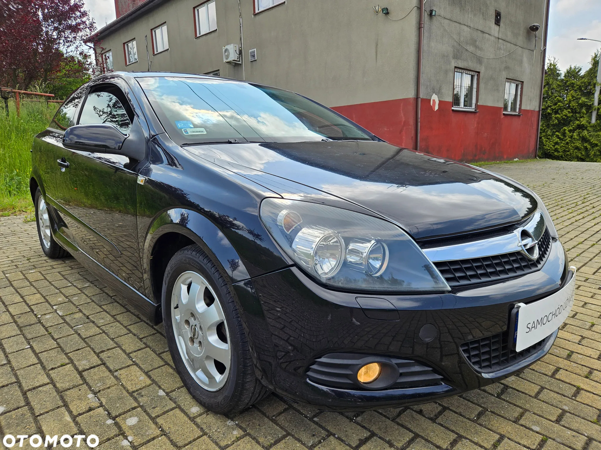 Opel Astra III GTC 1.7 CDTI 111 - 4