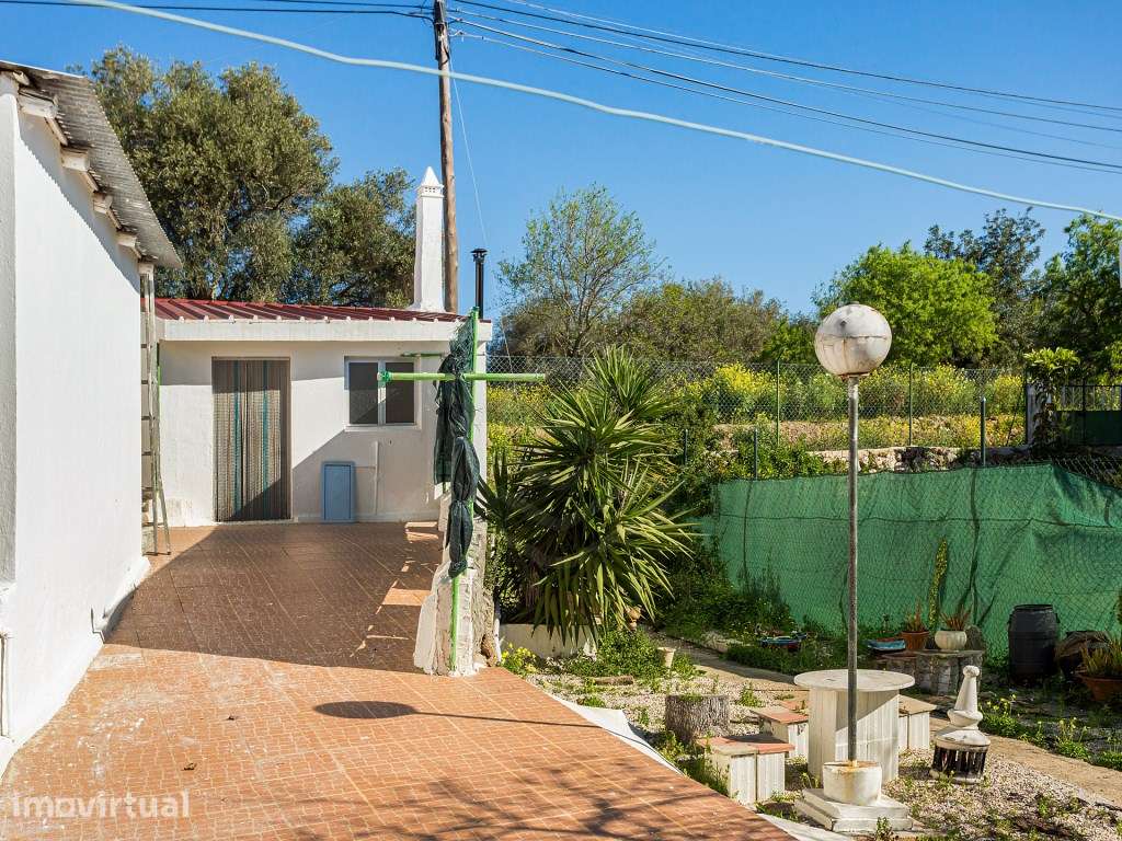 Moradia T4 isolada em Benafim, Algarve - Grande imagem: 5/25