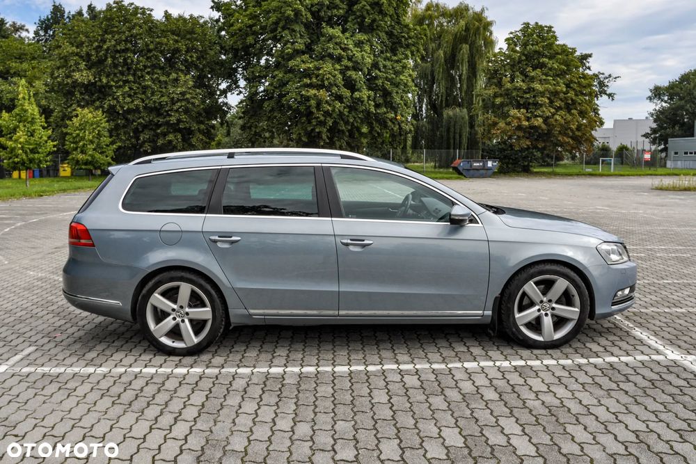 Volkswagen Passat Variant 2.0 TDI DSG BlueMotion Technology Comfortline - 5