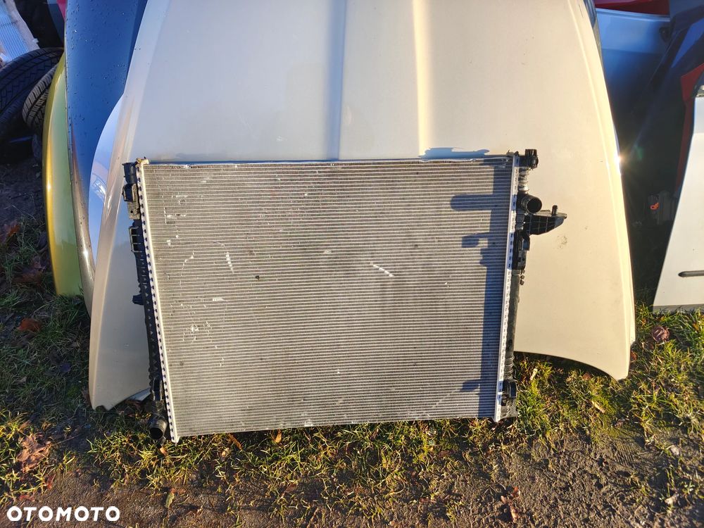 Chłodnica wody RENAULT TRAFIC IV 2021- 2.0DCI 214107191R 214106338R