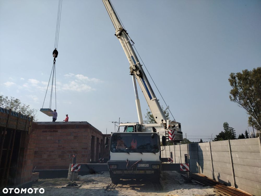 Liebherr LTM 1050 - 1