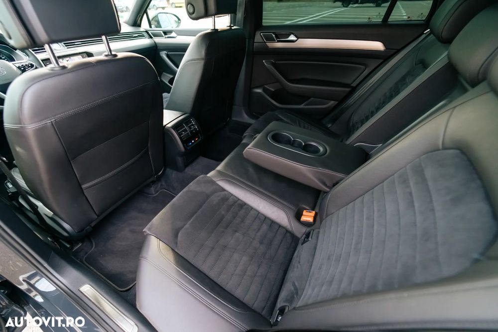 Volkswagen Passat 2.0 TDI DSG R Executive - 7