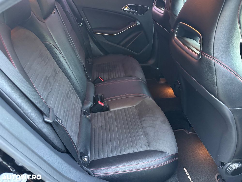 Mercedes-Benz CLA 250 - 30
