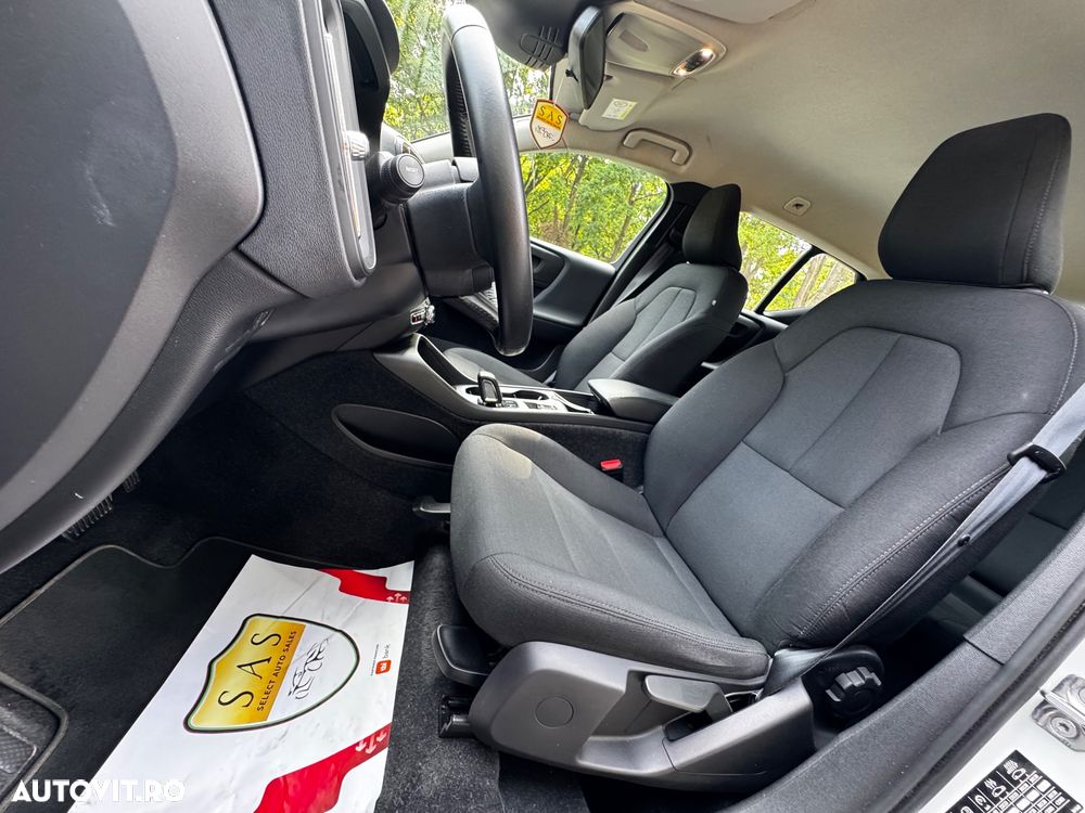 Volvo XC 40 D3 Momentum - 13