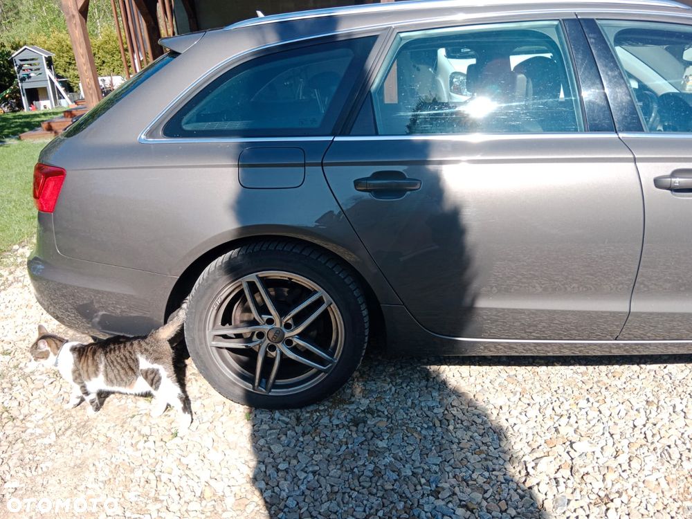 Audi A6 Avant 2.0 TDI Multitronic - 5