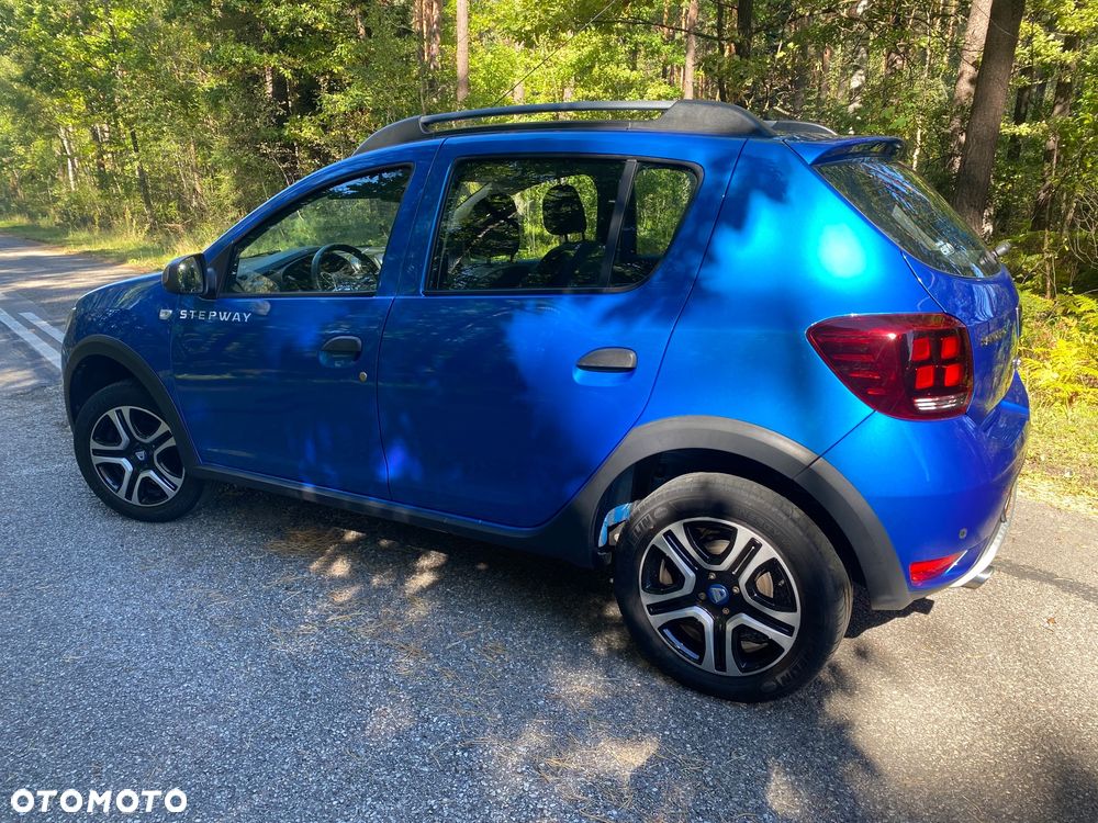 Dacia Sandero Stepway 0.9 TCe Laureate S&S - 24