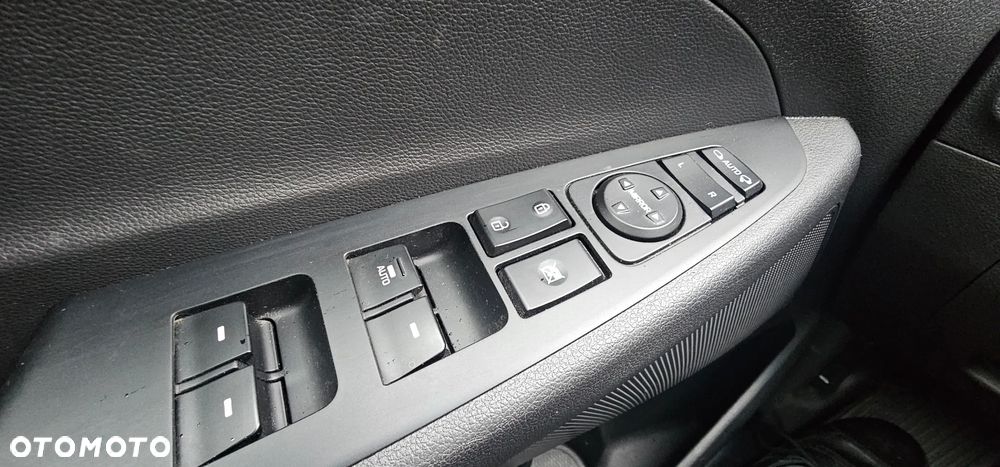 Hyundai Tucson 2.0 CRDI Style 4WD - 16