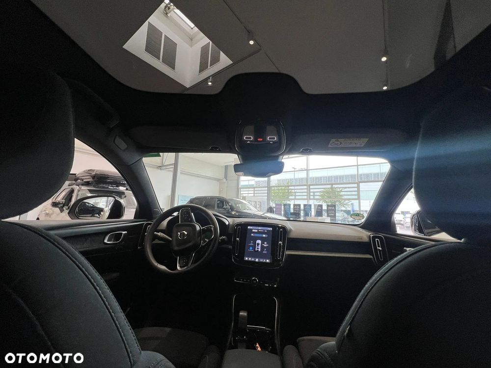 Volvo C40 Recharge 82 kWh Single M Extended Range RWD Ultimate - 12