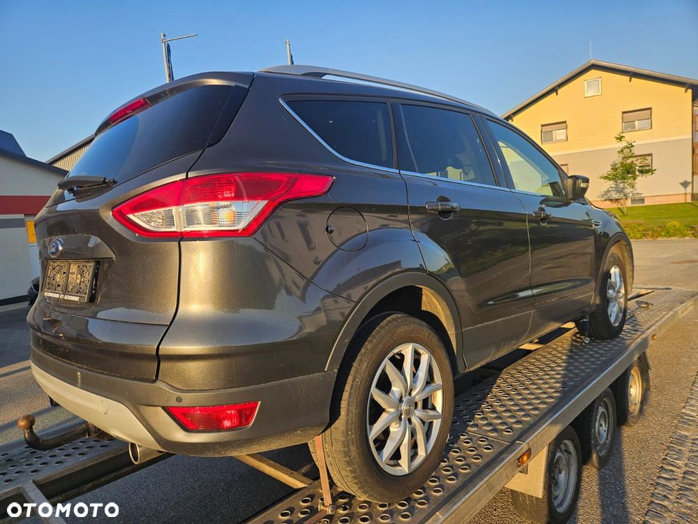 Ford Kuga 2.0 TDCi 4x4 Titanium - 3